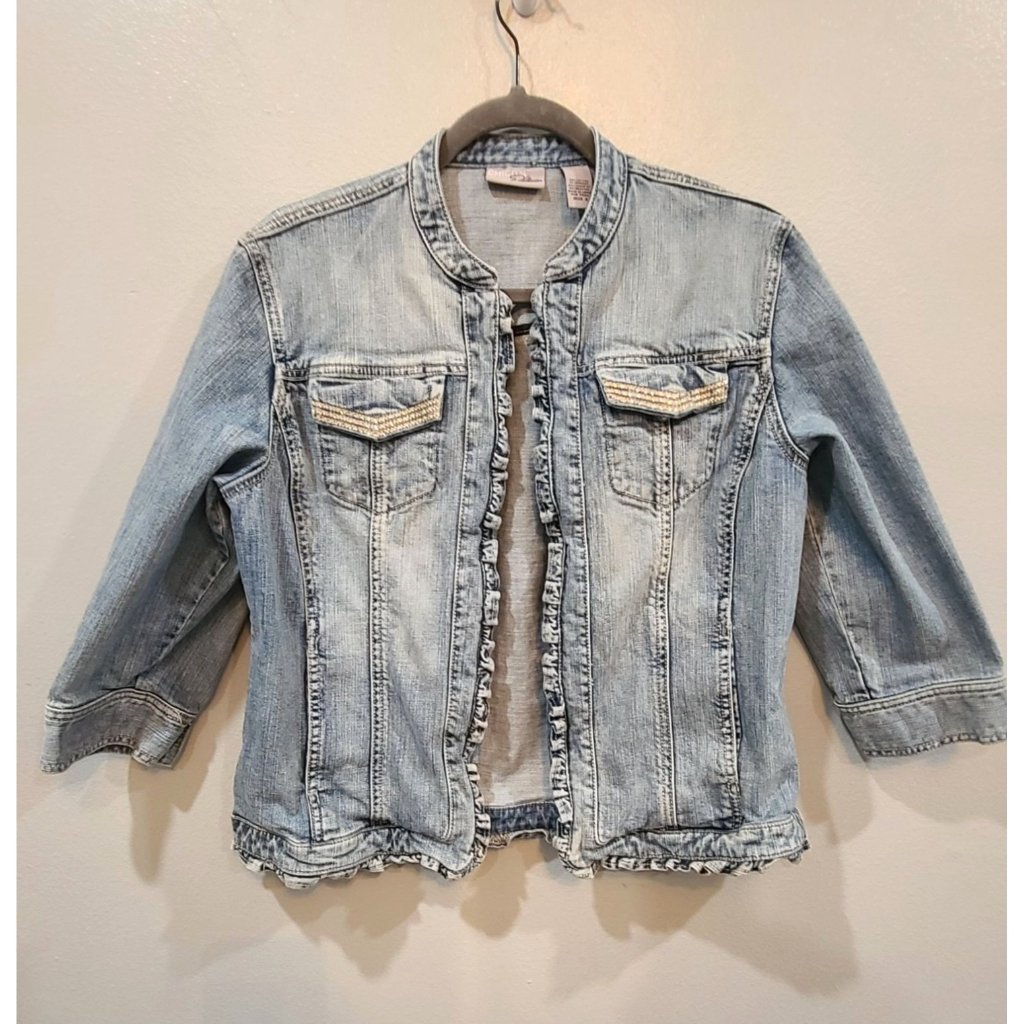 Chico's Platinum Jacket Women's Size 2 Large Light Wash Blue Jean Denim Ruffle